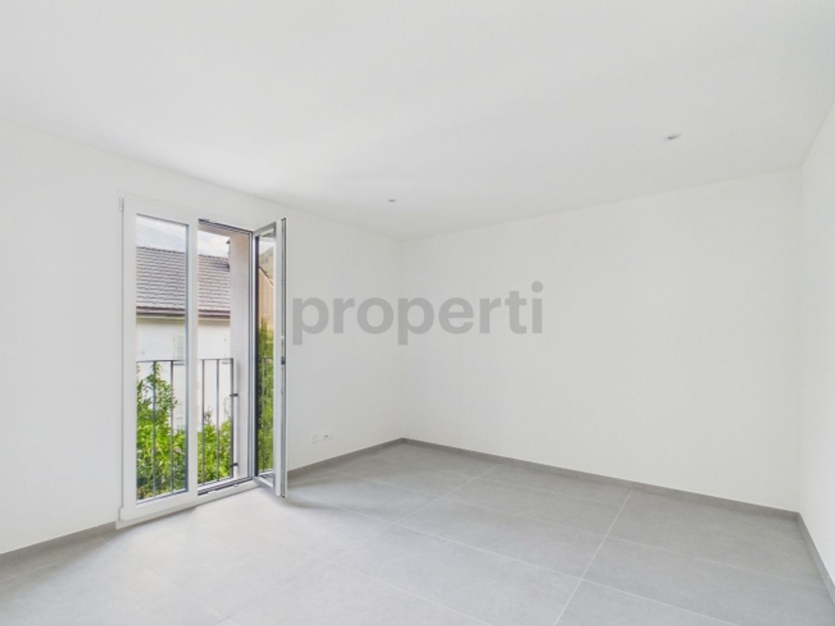 Moderno 3.5 locali appartamento con parcheggio interno, Biasca - 6