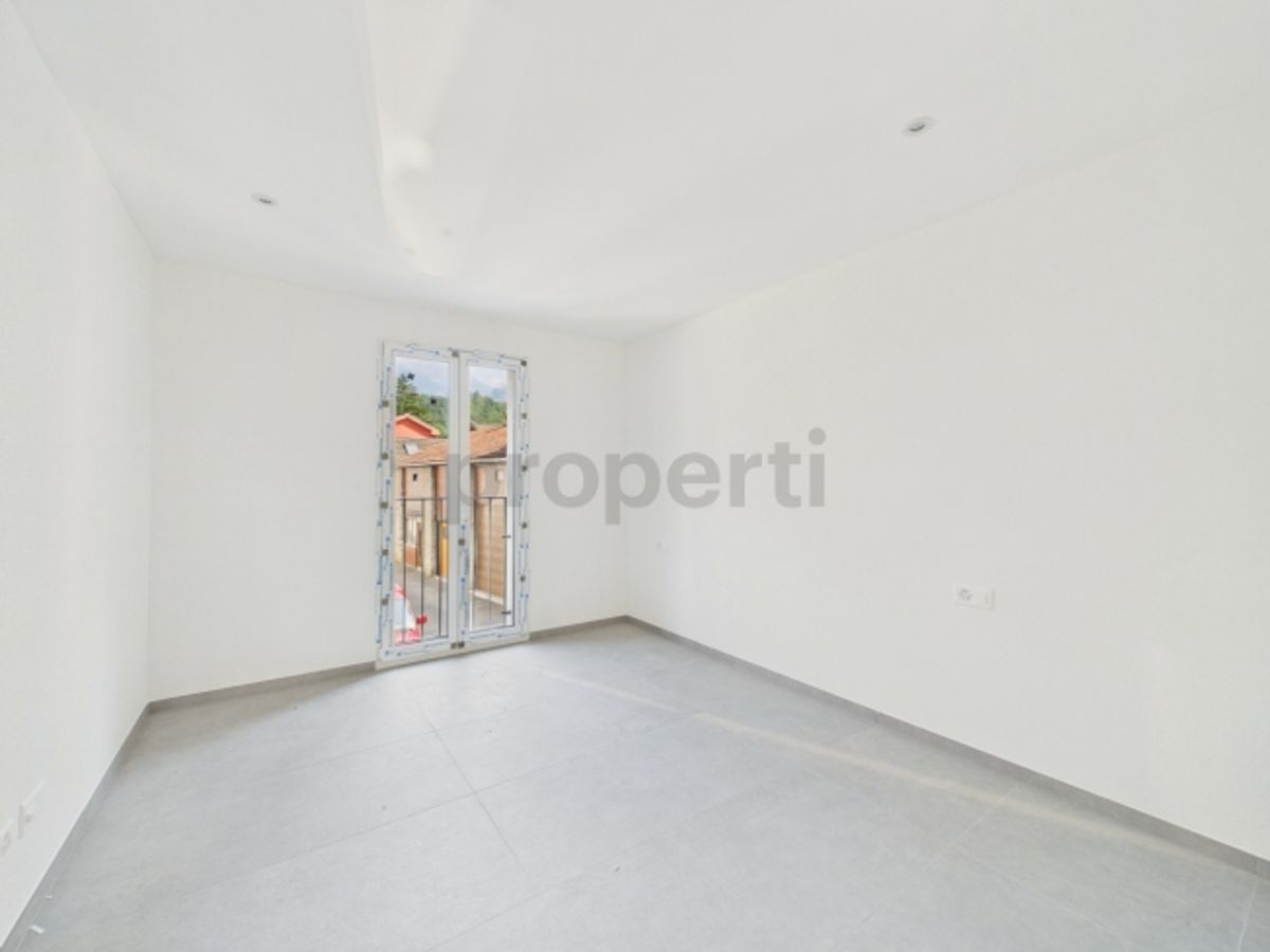Moderno 3.5 locali appartamento con cantina, Biasca - 5