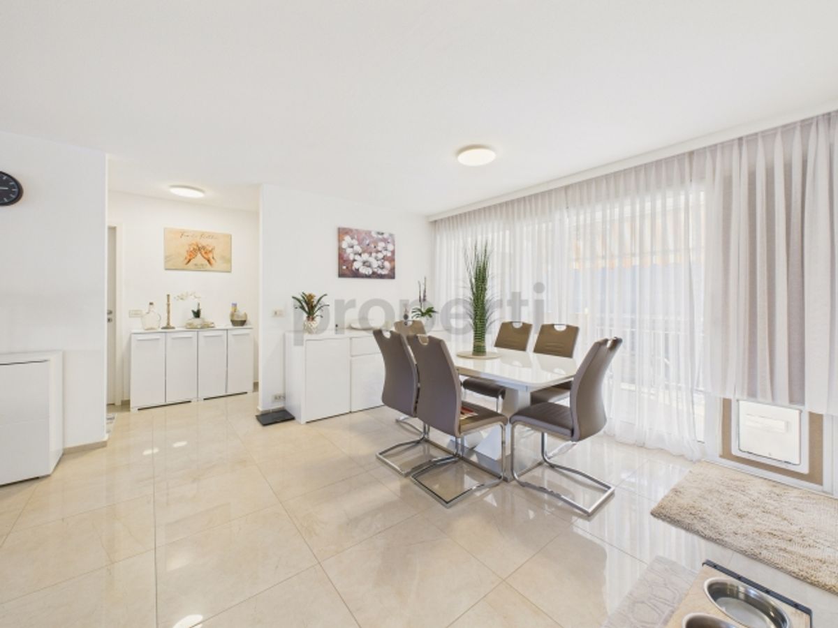 Gordola, condominio 3 Torri elegante 4,5 locali - 1