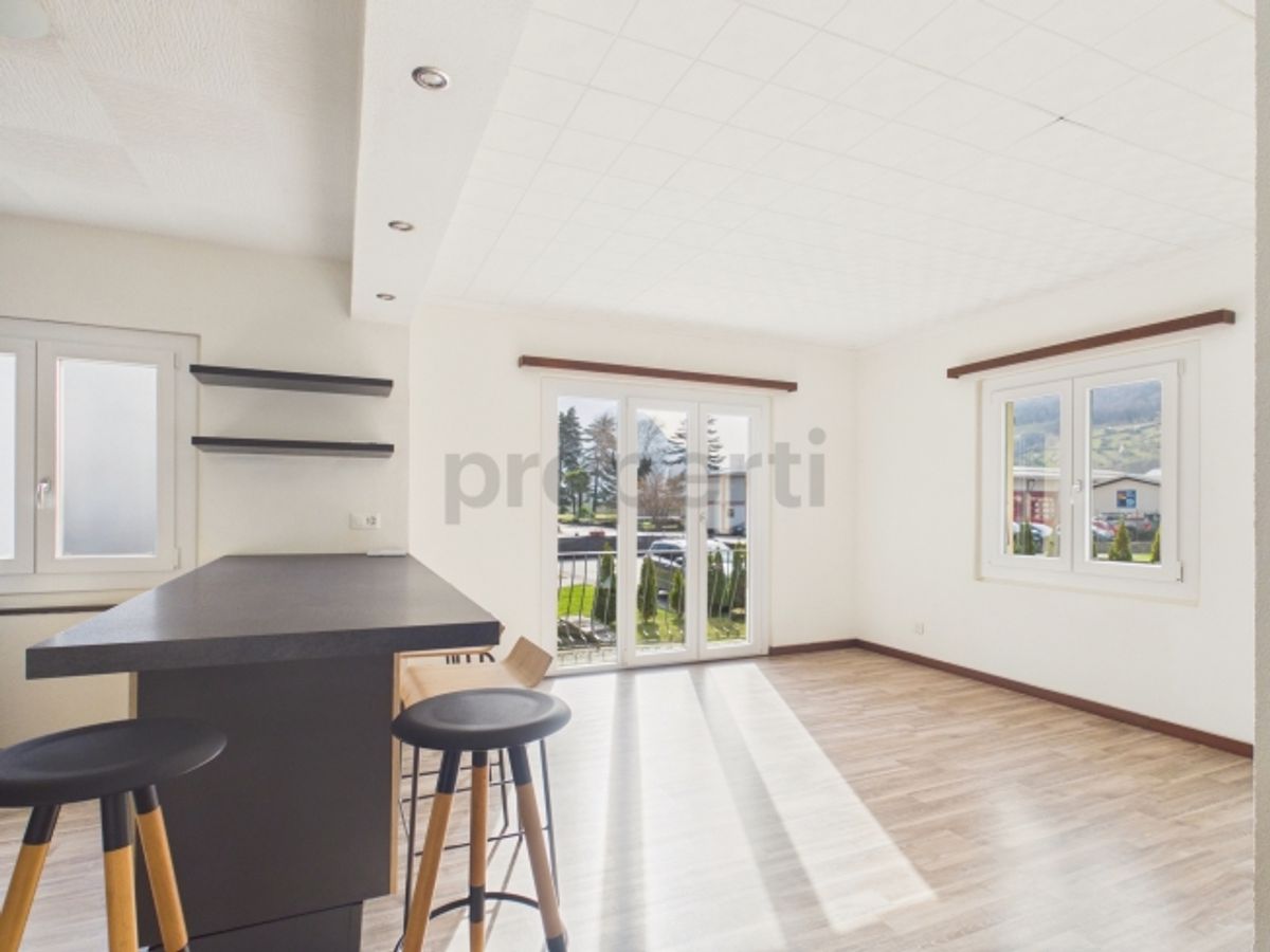 Elegante casa indipendente 4.5 locali con vista sulle montagne a Pollegio - 1