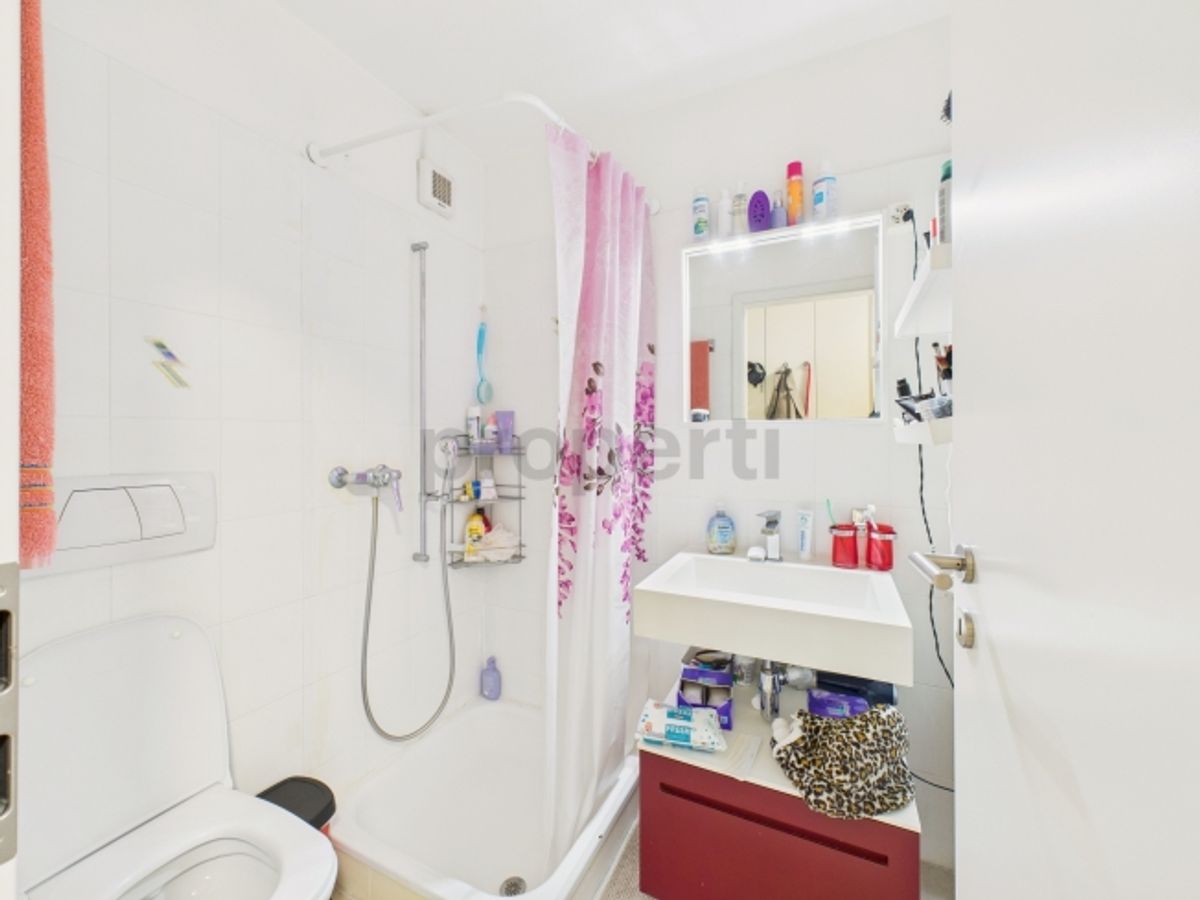 Gordola, condominio 3 Torri elegante 4,5 locali - 6