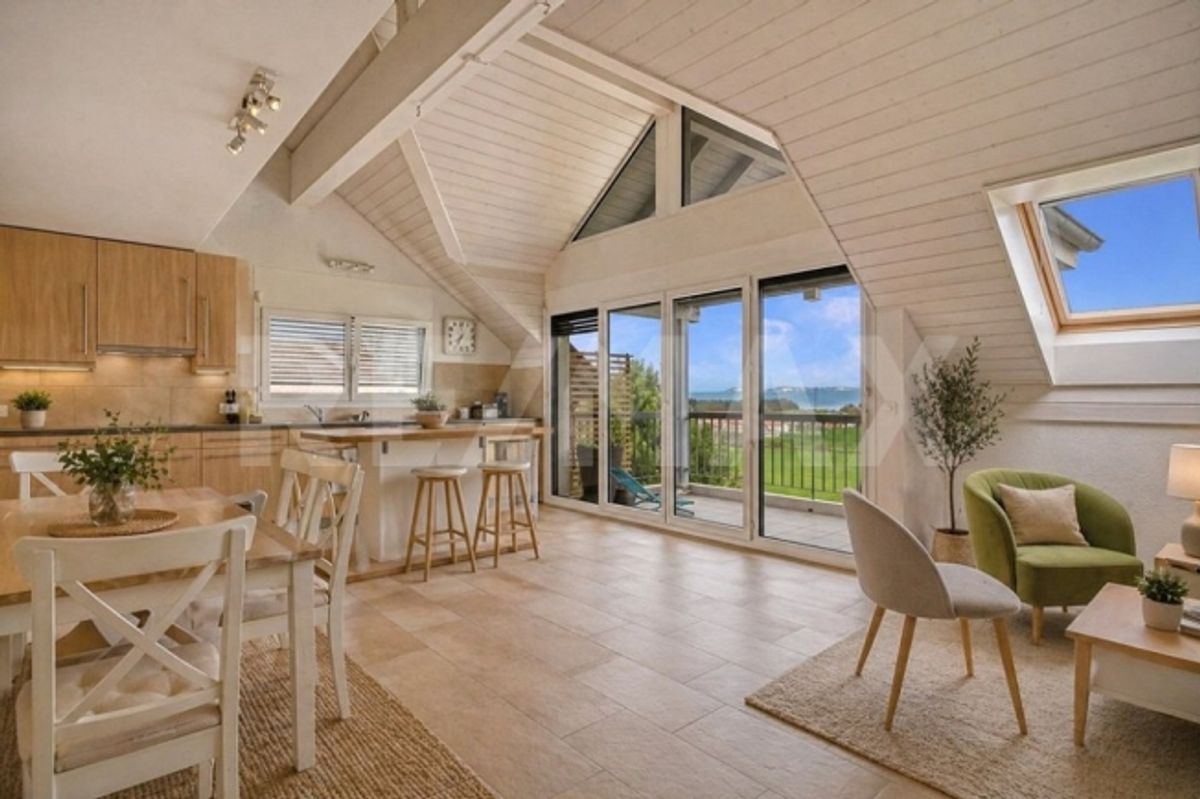 Duplex im Obergeschoss | Kathedralendecke, 180°-Blick auf die Alpen und die Landschaft Rolle/Nyon-Region - 1