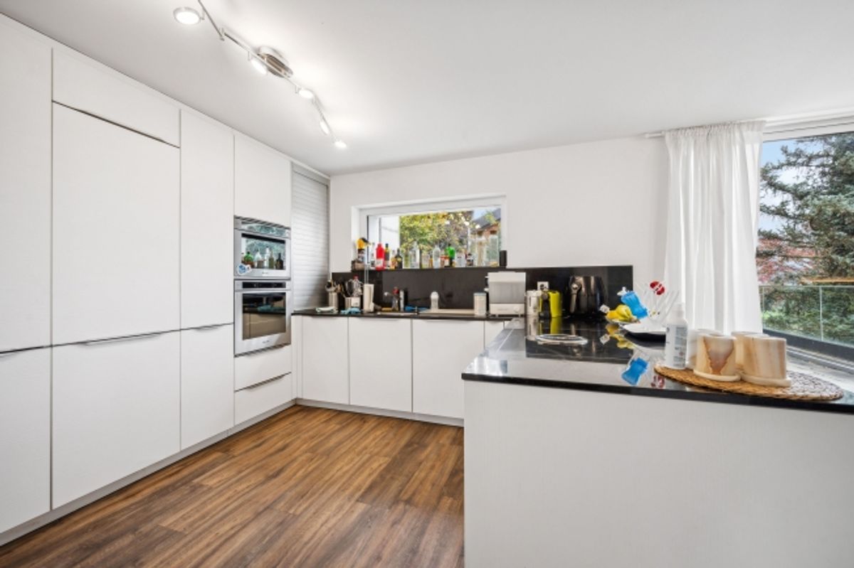 Exklusives Wohnen mit Aussicht Einfamilienhaus mit Einliegerwohnung - 3