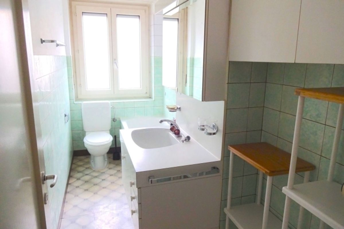 Furnished room in modernised apartment in a top location - 4