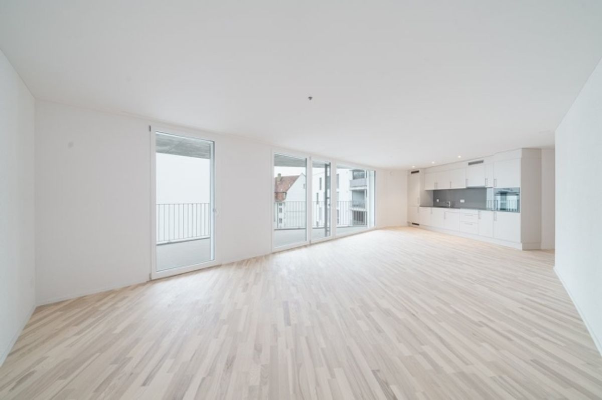 ATTRAKTIVE 3.5 ZIMMER-WOHNUNG MIT GEHOBENEM AUSBAUSTANDARD - 2