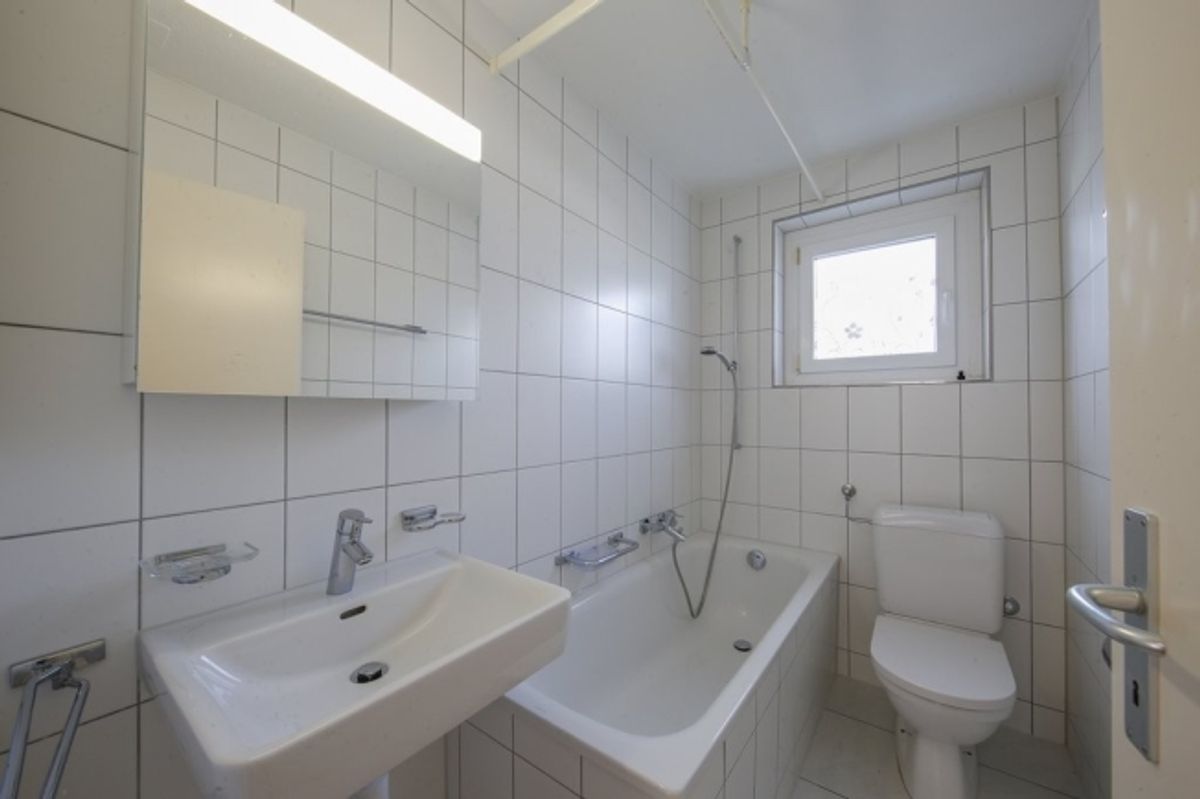 ZENTRALE 4 ZIMMER-WOHNUNG IN OLTEN - 6