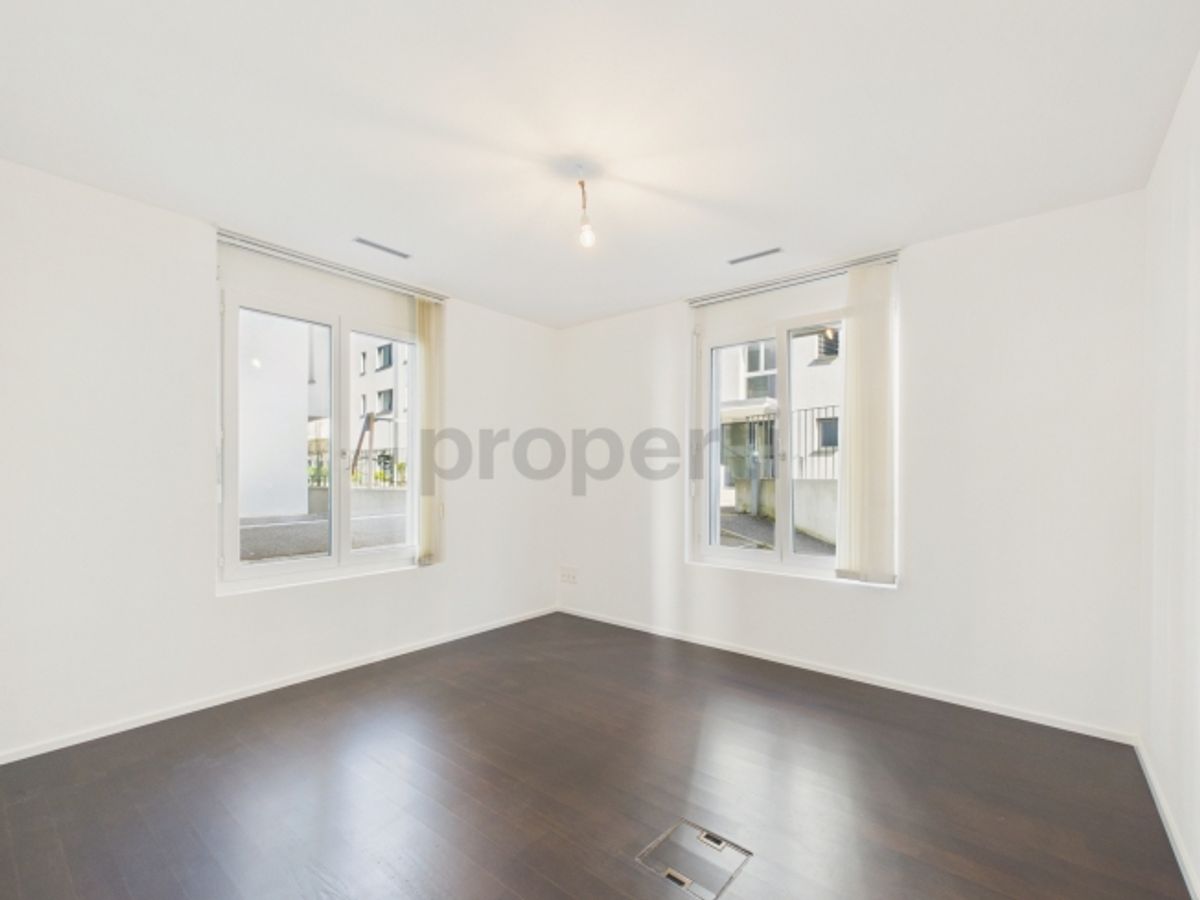 Moderne 4.5-Zimmer-Wohnung mit Aufzug, Opfikon - 9