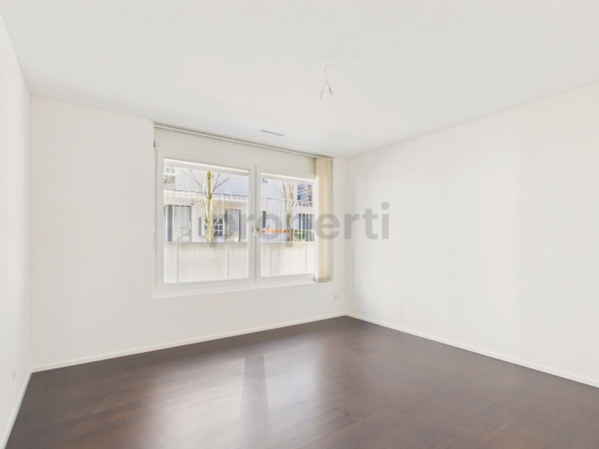 Moderne 4.5-Zimmer-Wohnung mit Aufzug, Opfikon - 8