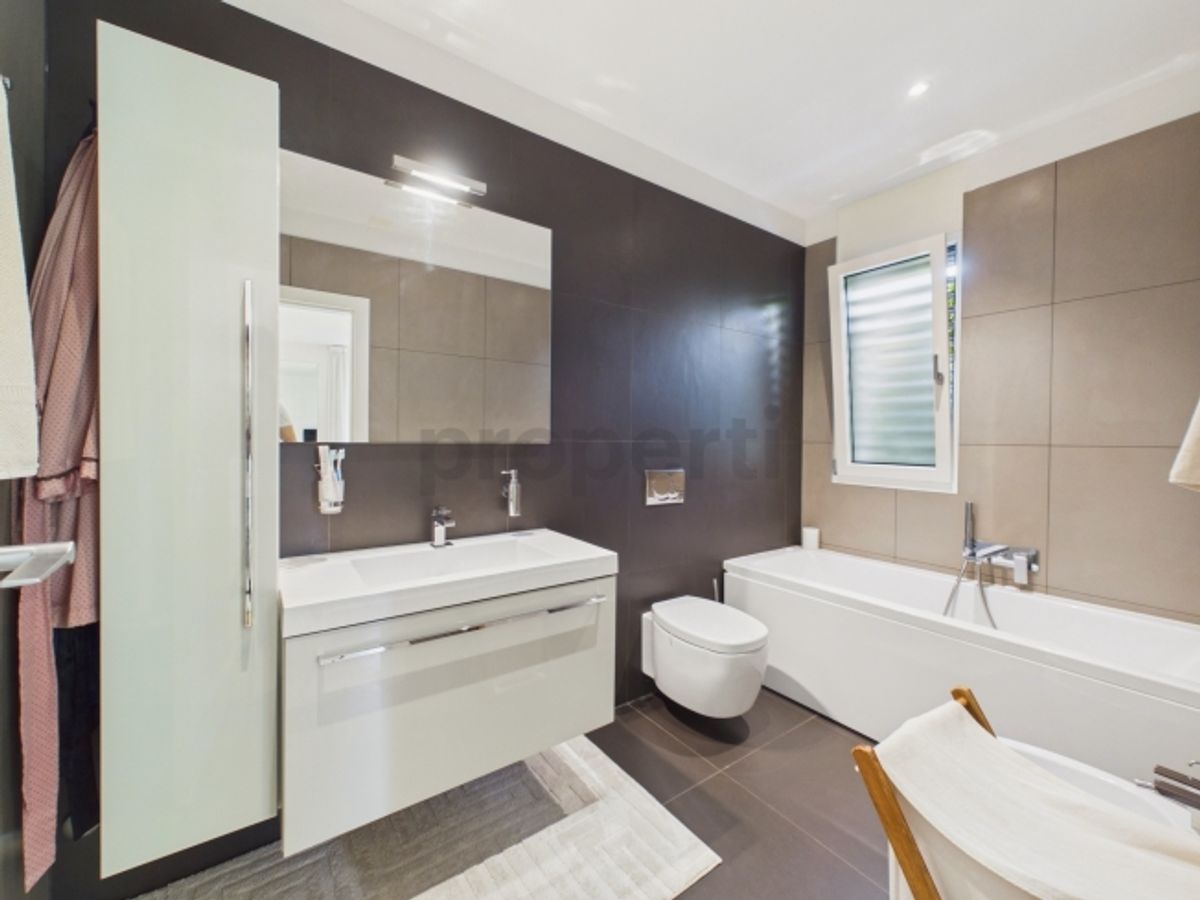 Eleganza, Panorama e Privacy Nel Cuore Di Montagnola - 8