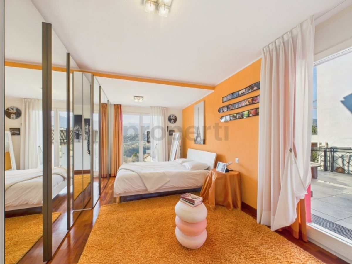 Elegante casa indipendente 6.5 locali con giardino e vista aperta a Davesco-Soragno - 5
