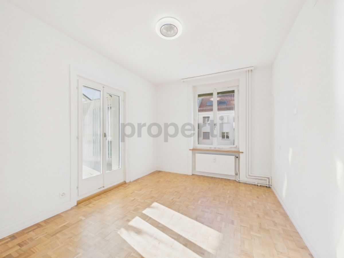Zentral gelegene 4.5-Zimmer-Etagenwohnung mit 200 m2 grosser Terasse + 18 m2 Wintergarten in St. Gallen - 10
