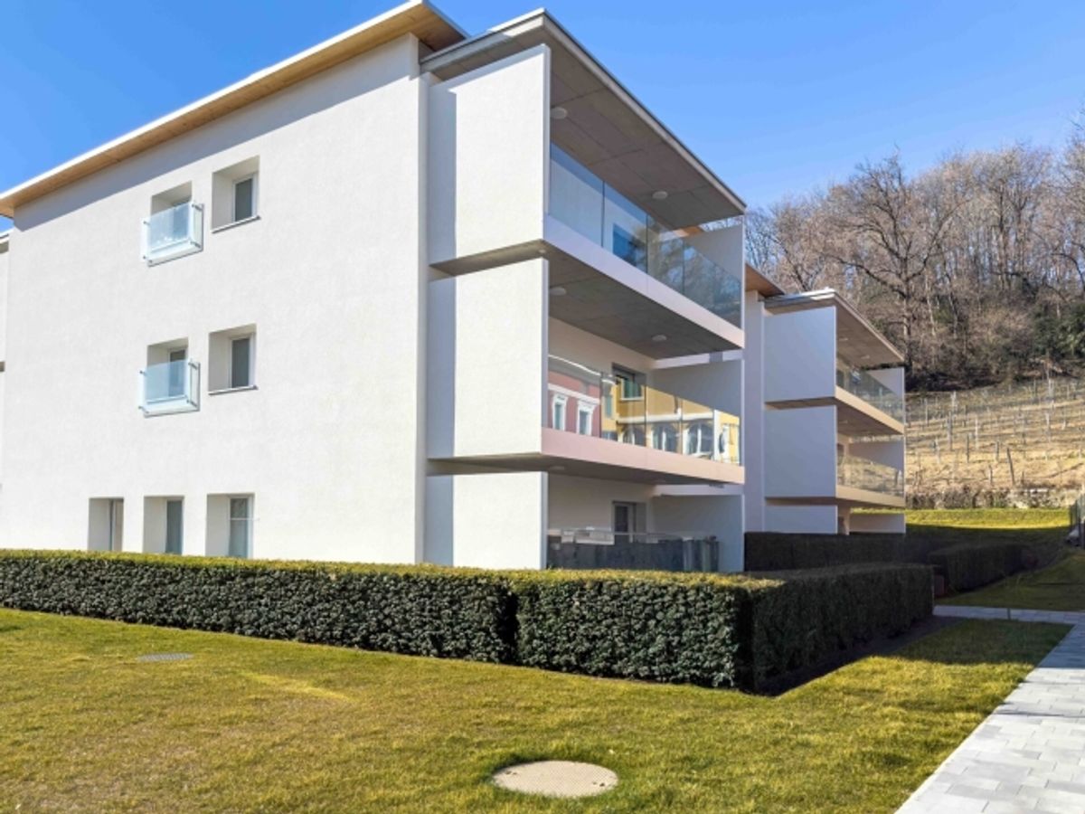 Appartamento 3.5 locali a Caslano, Canton TI - Moderno, raffinato e centrale - 7