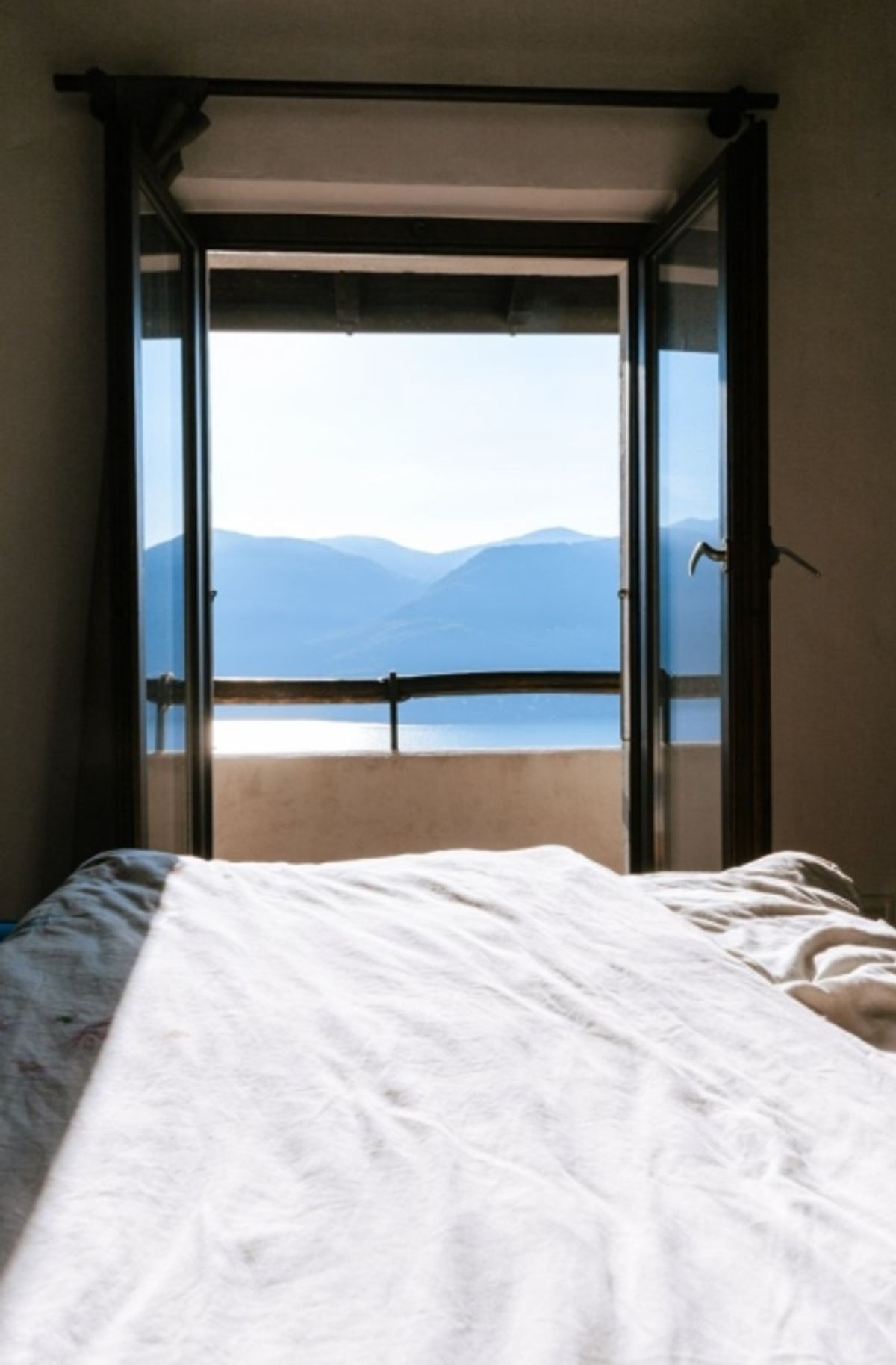 Spaziosa casa a schiera 3.5 locali con balcone, Brissago - 8