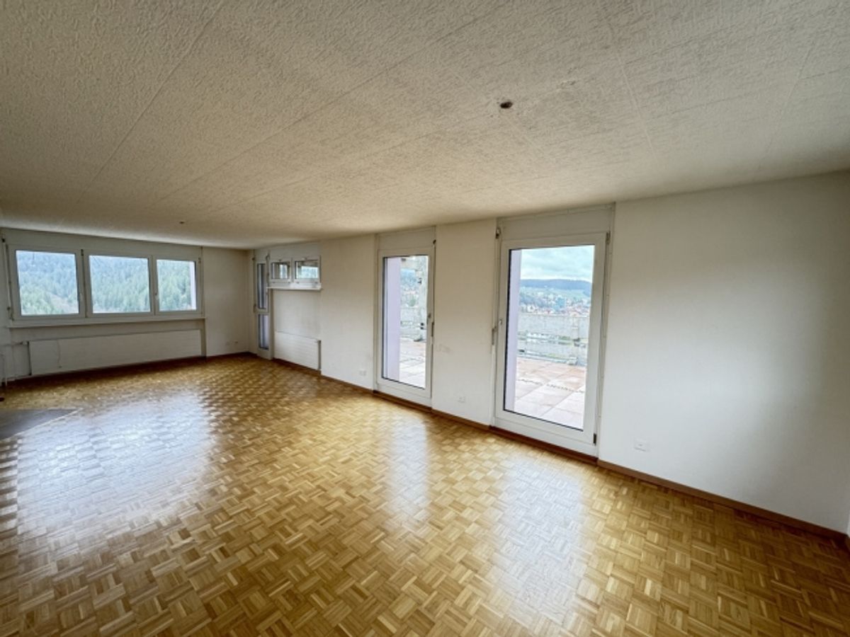 Doppelhaus mit großzügigen Volumina und 2 Reihenhäusern - 4