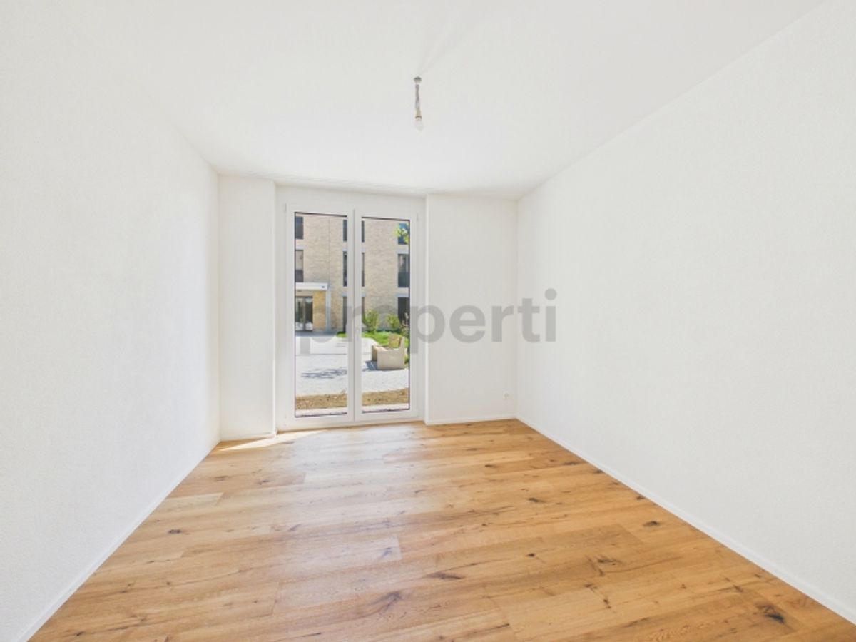 Neubau / Erstbezug Eigener 120 m² Garten mit Parkblick, 40 m² Wohnbereich - 10