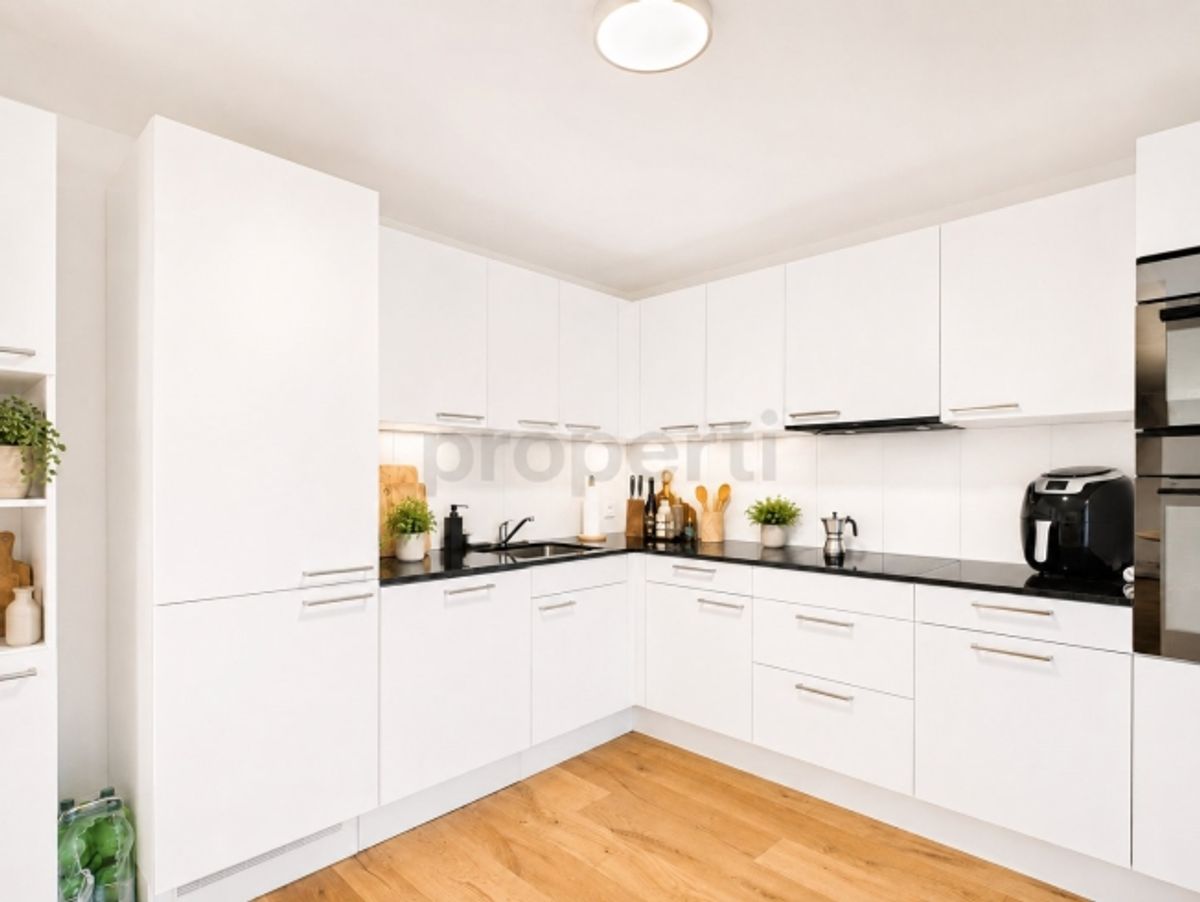 Renovierte 3.5-Zimmer-Wohnung mit privatem Gartensitzplatz und moderner Ausstattung - 4