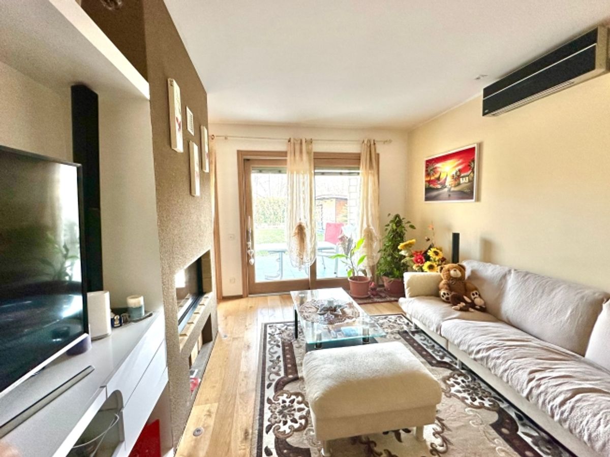 Deliziosa casa unifamiliare a Stabio, Cantone Ticino - 1