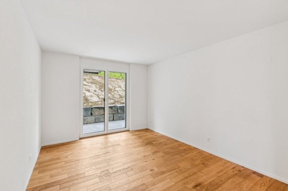 TOPMODERNE 2.5-ZIMMER-WOHNUNG IN MENZIKEN - 4