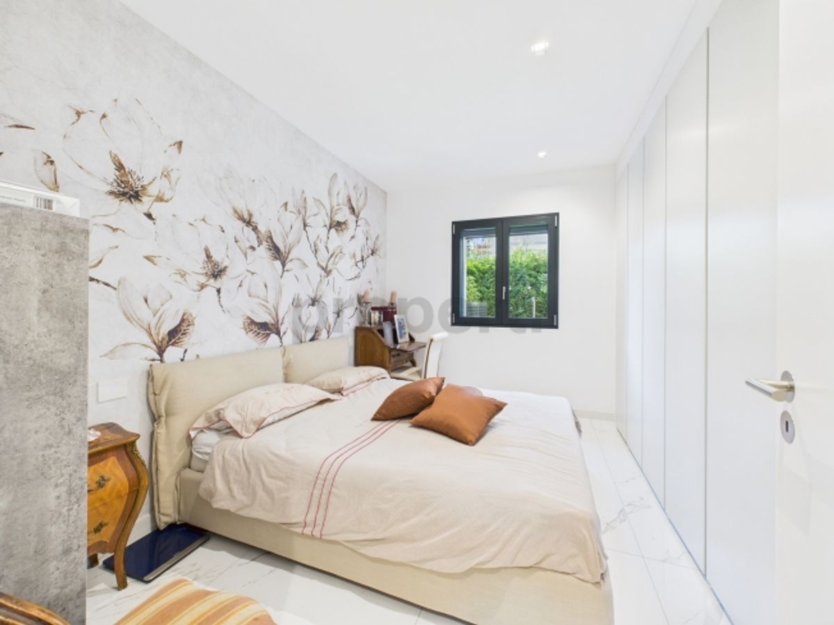 Casa moderna con giardino, spa privata e tecnologia avanzata a Locarno - 7