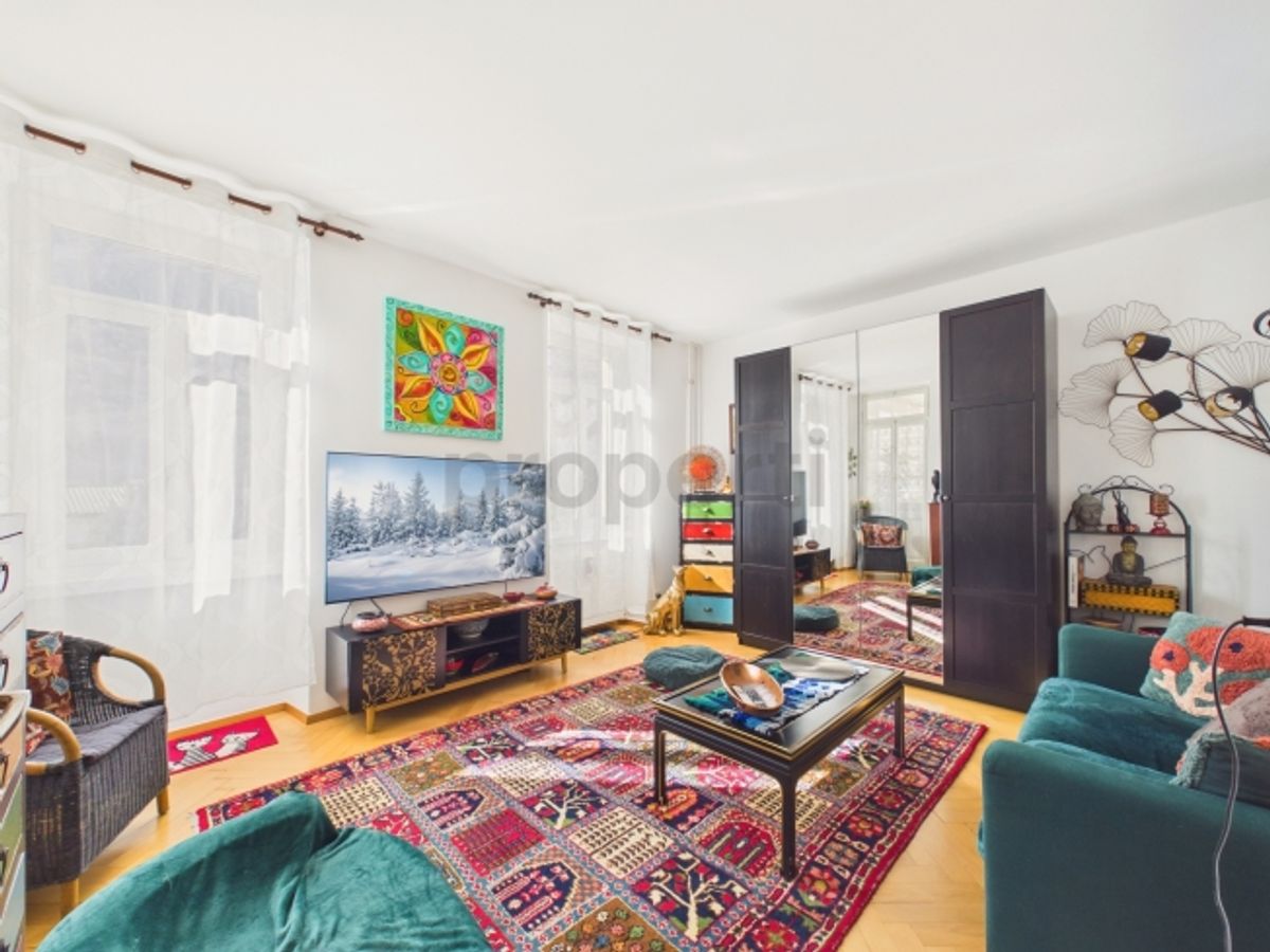Elegante villa 8.5 locali con finiture di pregio e ampio box auto, Monteceneri - 4