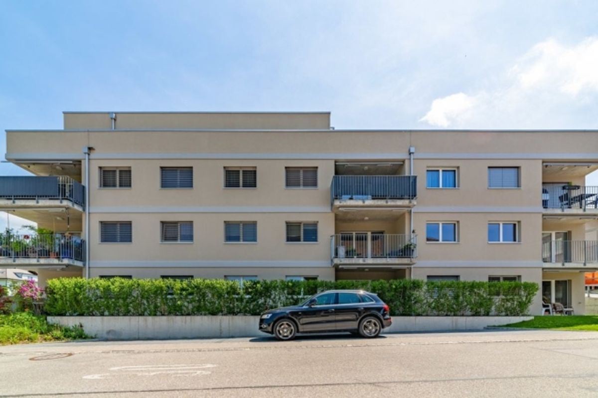 GEMÜTLICHE 3.5 ZIMMER-WOHNUNG IN HUTTWIL - 6