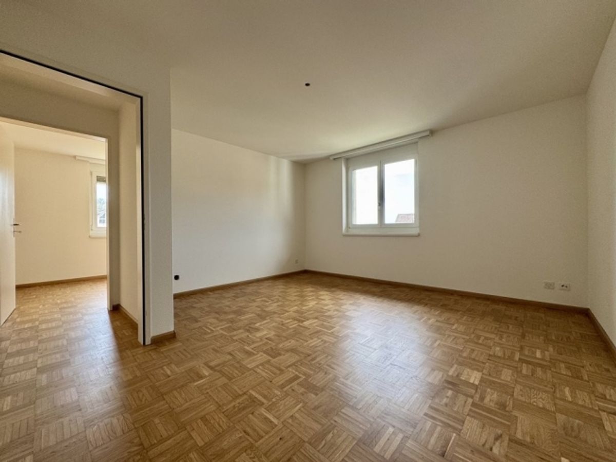 GEMÜTLICHE WOHNUNG IN STADTNÄHE -1x MIETZINS GESCHENKT - 3