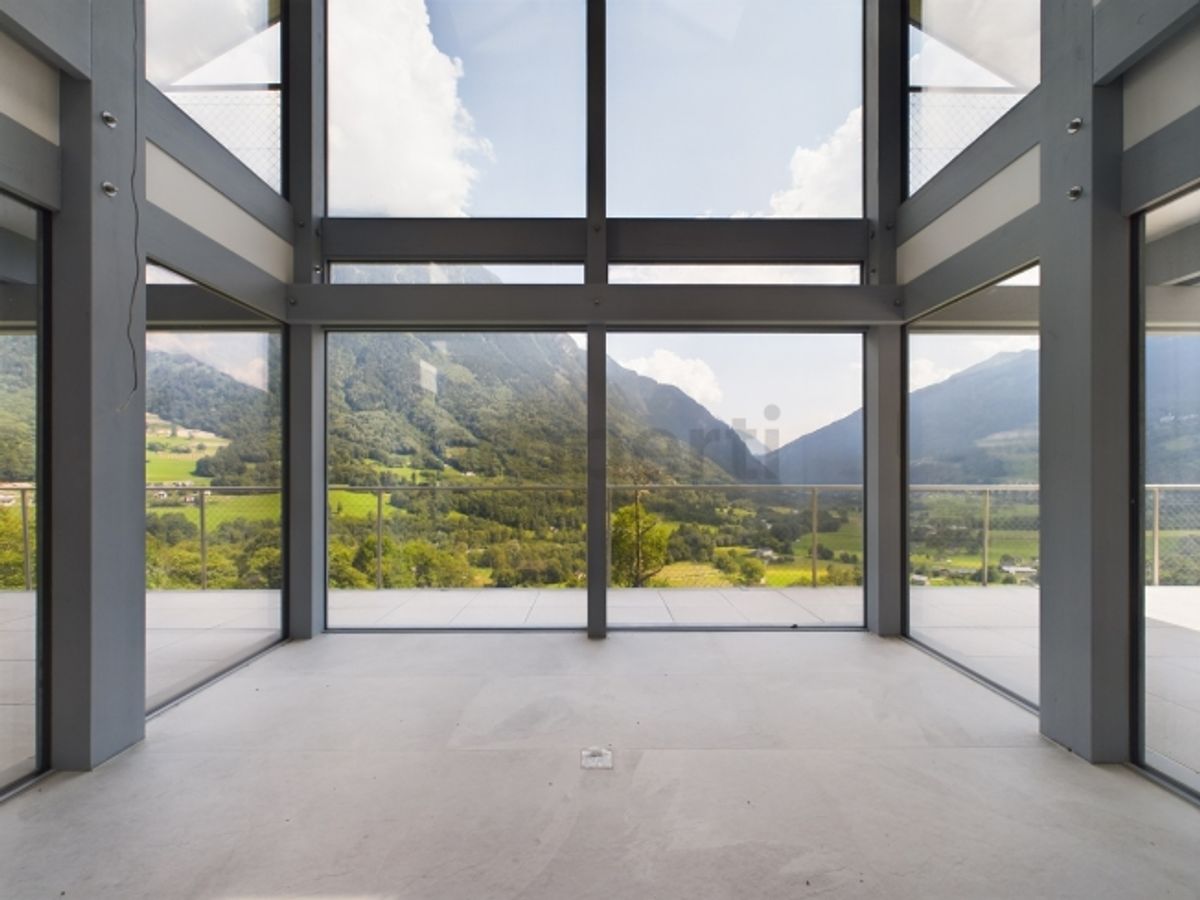 Moderna villa da 7.5 locali con vista panoramica ad Acquarossa - Val Blenio - 1