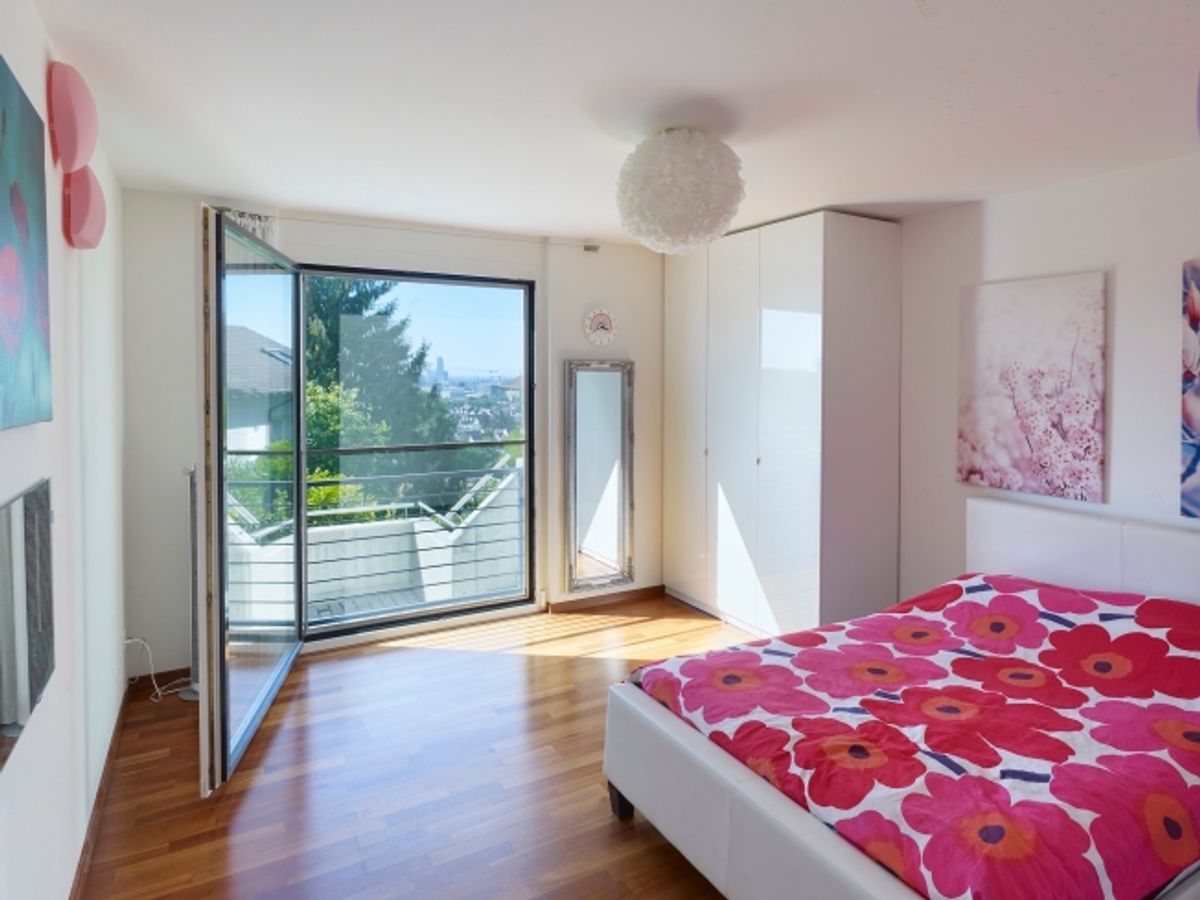 Exklusive Villa mit Hallenbad, Sauna und Garten auf dem exklusiven Wartenberg in Muttenz - 7