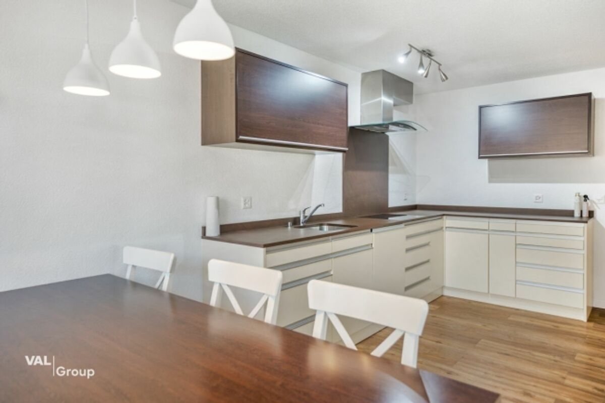 4.5 Zimmerwohnung mit offener Galerie in Glis - 4
