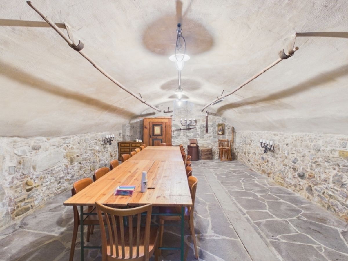 Historisches Bauernhaus mit zwei Wohneinheiten und vielseitigem Potenzial in Vogelsang (Lengnau AG) - 8