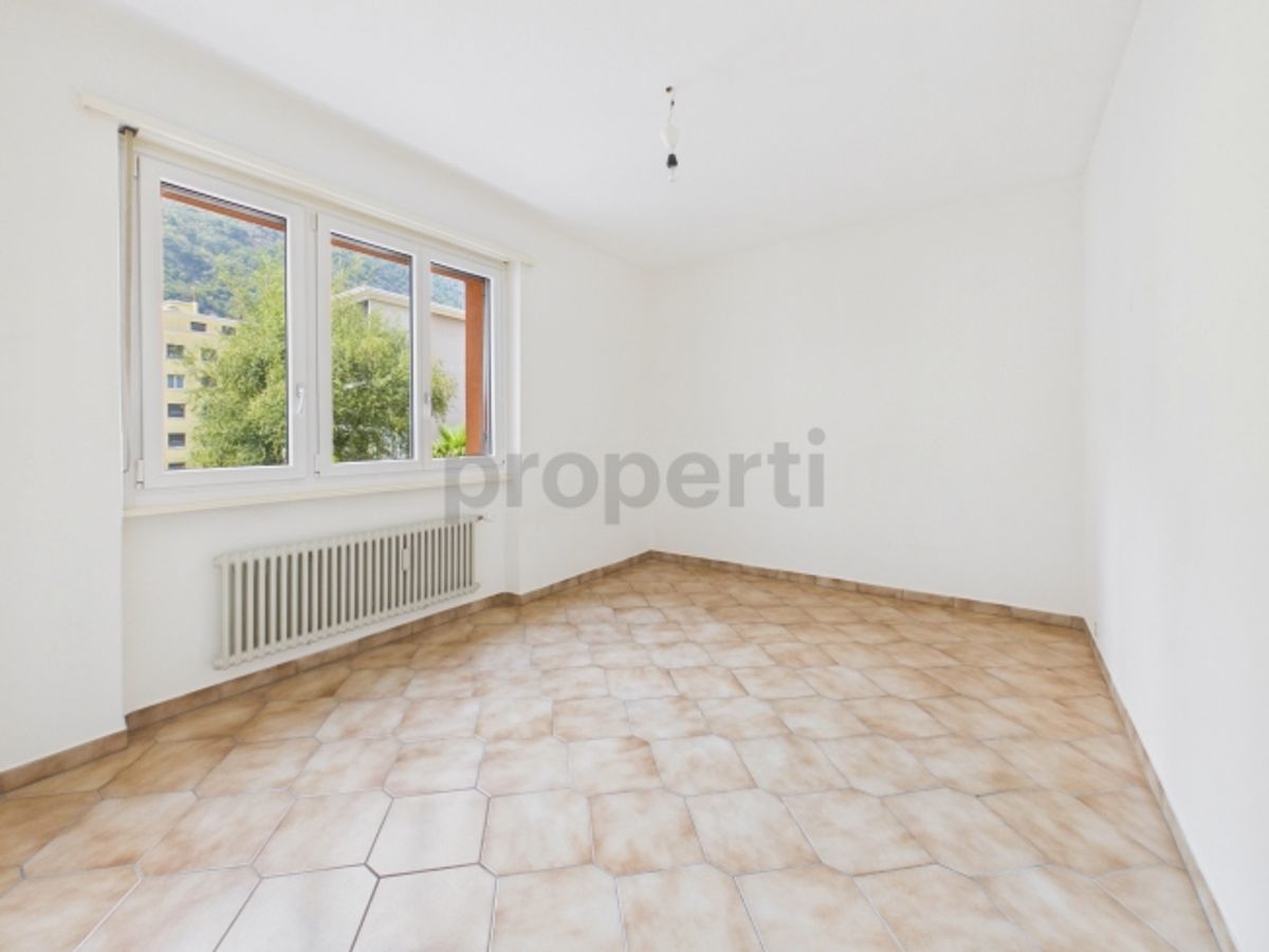 Elegante appartamento rinnovato con balcone - 6