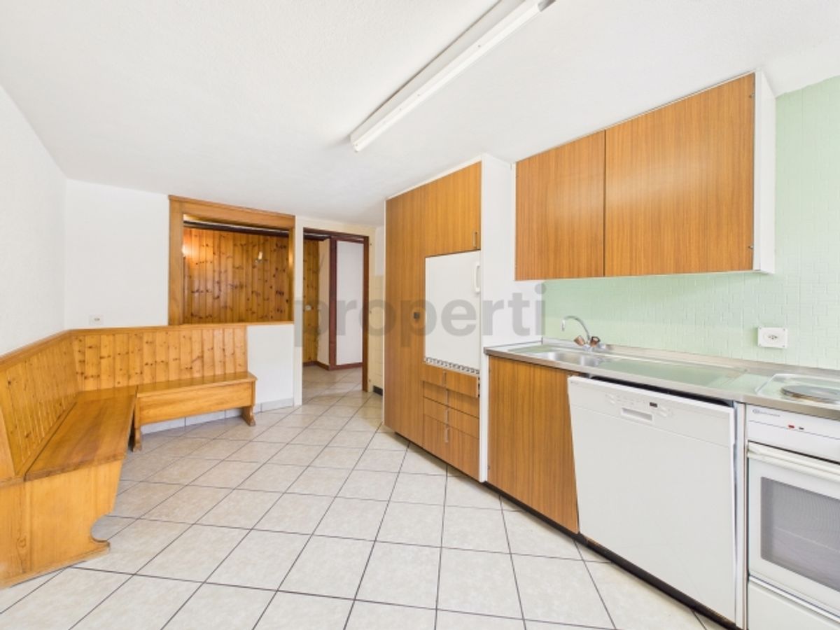 Spacieux 4.5 pièces  appartement dans un quartier résidentiel recherché à Lens - 0