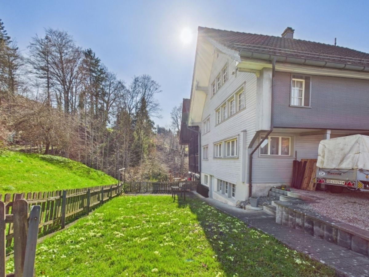 Historischer Charme trifft modernste Energetik Totalsaniert mit eigenem Garten und zwei Aussenstellplätzen - 8