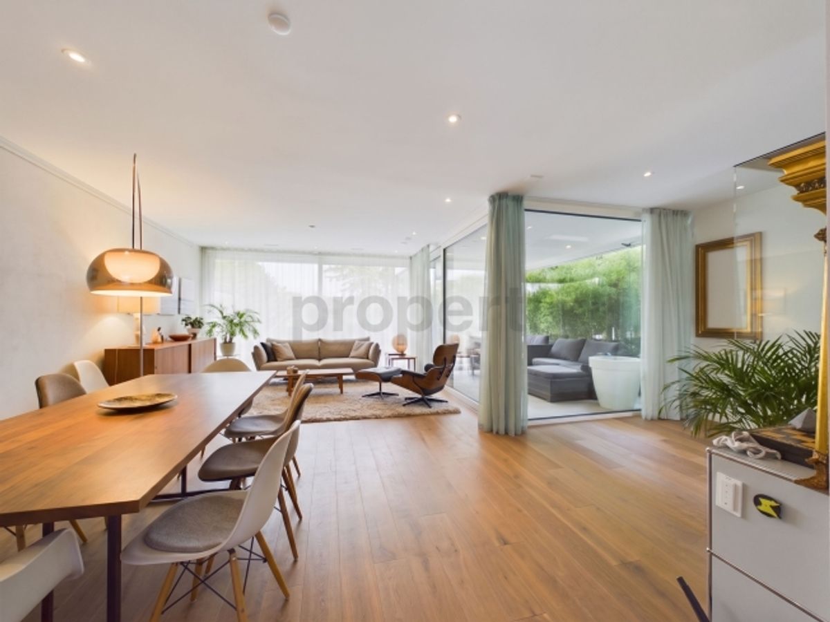 Exklusives Neubau-Einfamilienhaus in bester Lage von Binningen - 1
