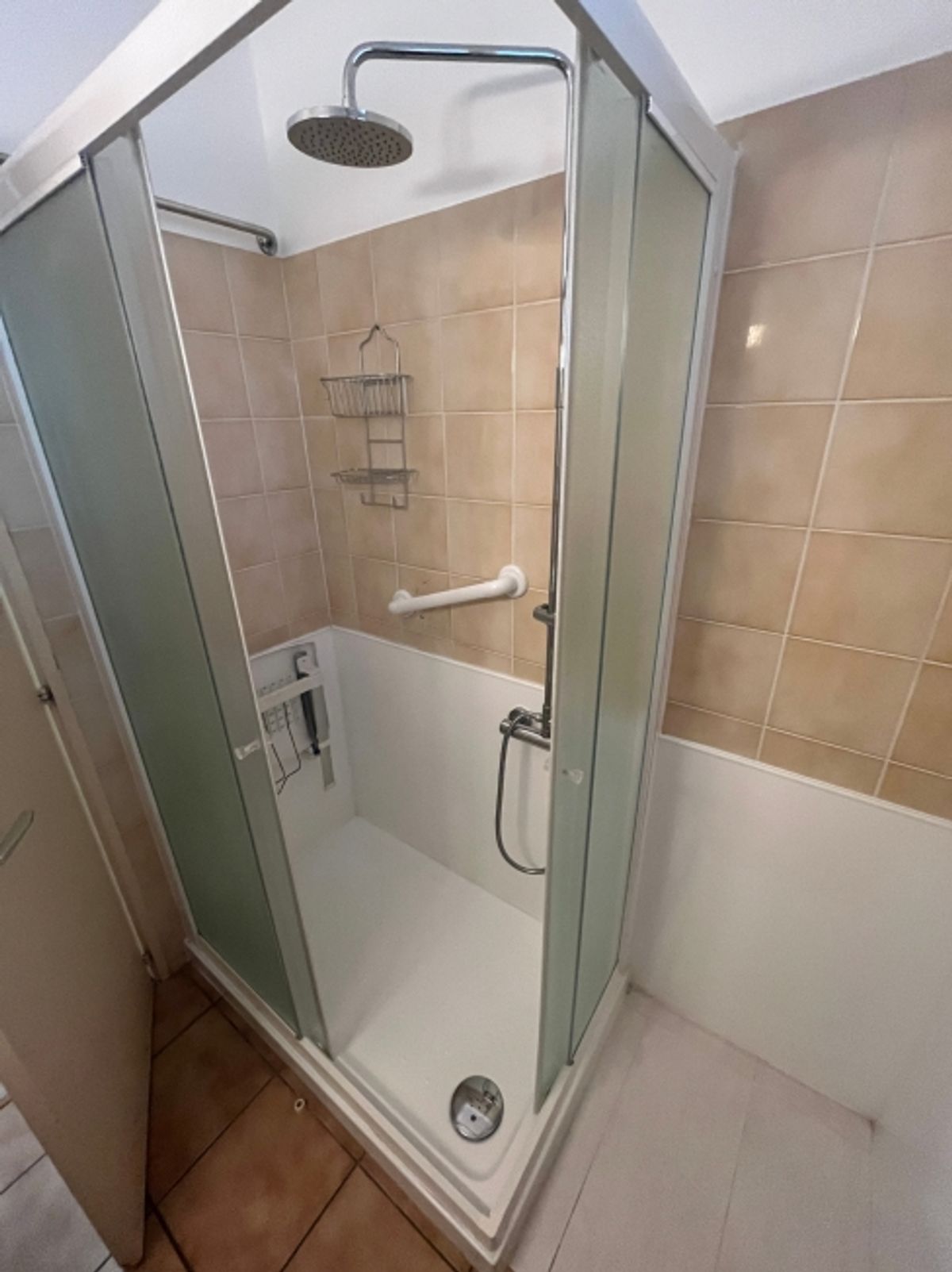Ruhige 2,5-Zimmer-Wohnung in Agno / Zweitwohnsitz möglich  /Vendiamo anche in Residenza Secondaria Tranquillo appartamento di 2,5 locali ad Agno - 5