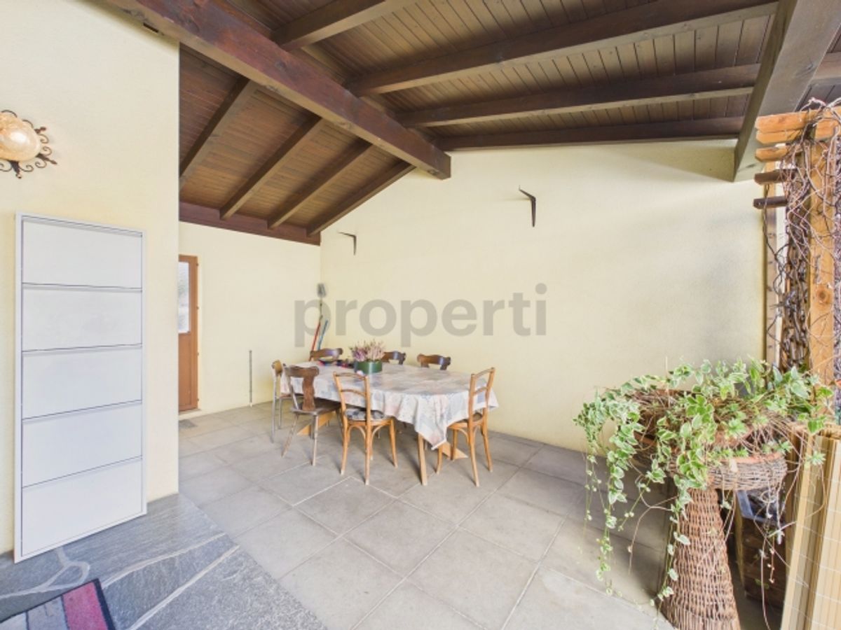 Affascinante casa unifamiliare con giardino a Camorino - 7