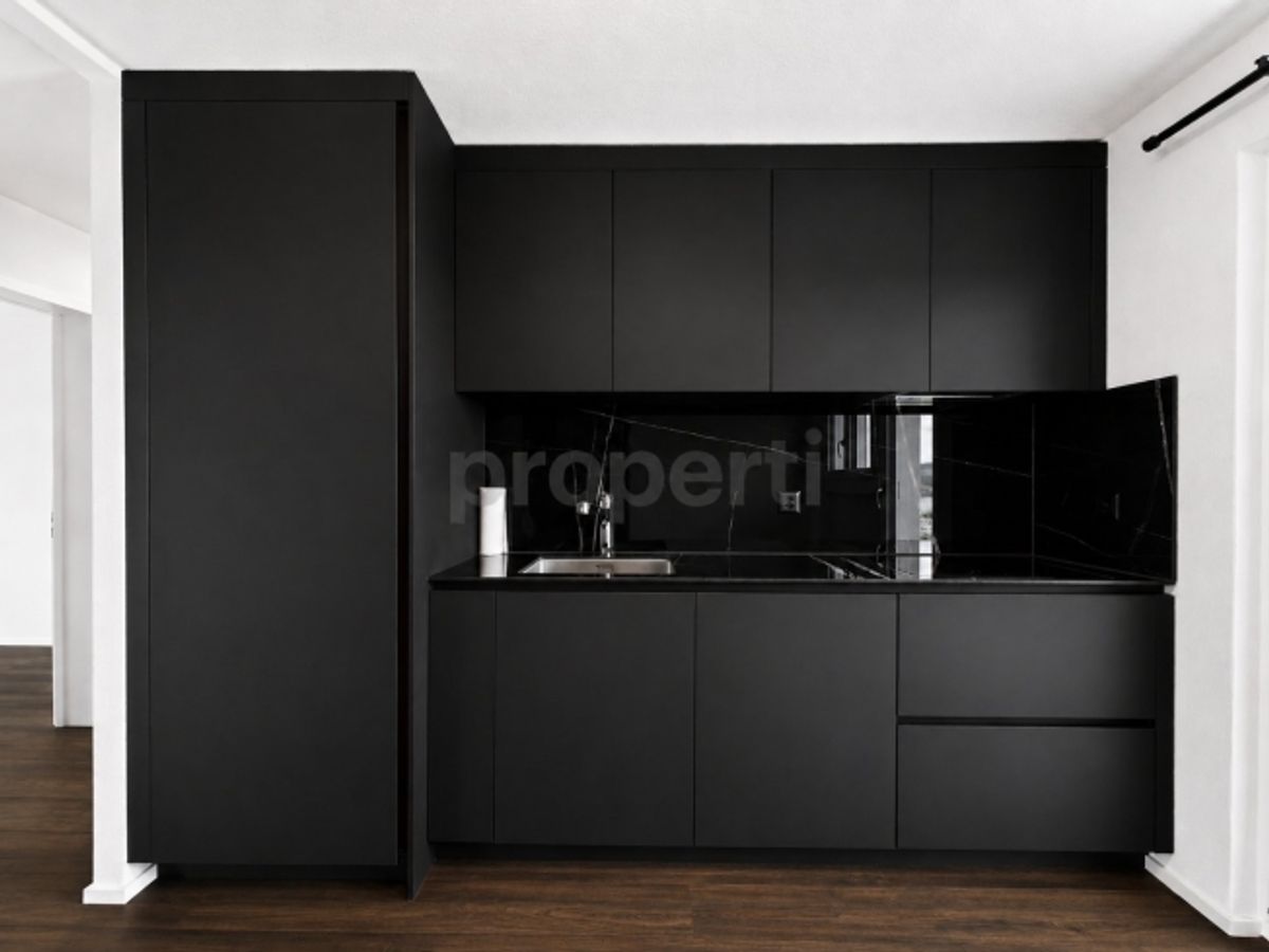 Einmalige Chance mit Seesicht 4.5-Zimmer-Wohnung mit Potenzial in Nottwil - 3