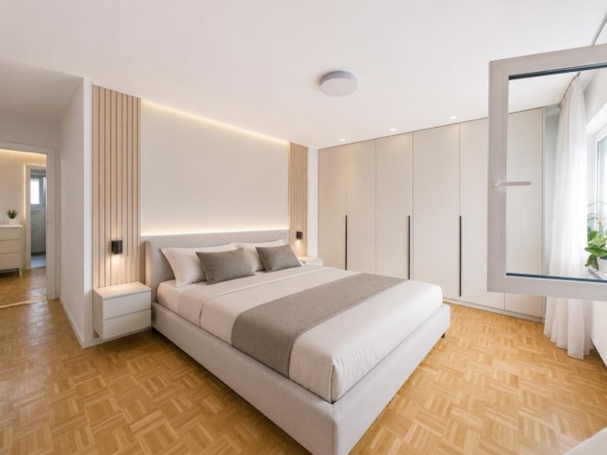 Elegante casa plurifamiliare di 3 appartamenti con giardino, Arbedo-Castione - 1