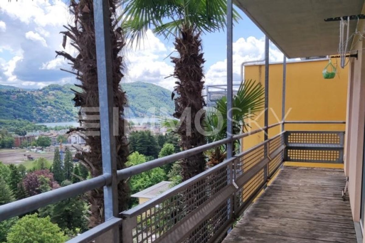 Neuer Preis Panoramavilla mit Seeblick in einem exklusiven Bereich - 4