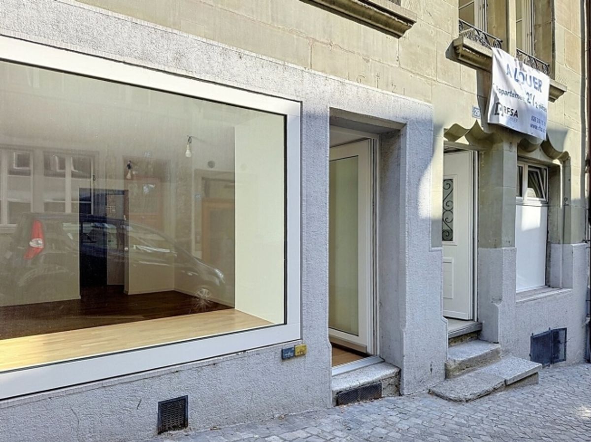 GESCHÄFTSRÄUMLICHKEITEN VON 60 M² IM HERZEN EINES HISTORISCHEN VIERTELS VON FRIBOURG! - 0