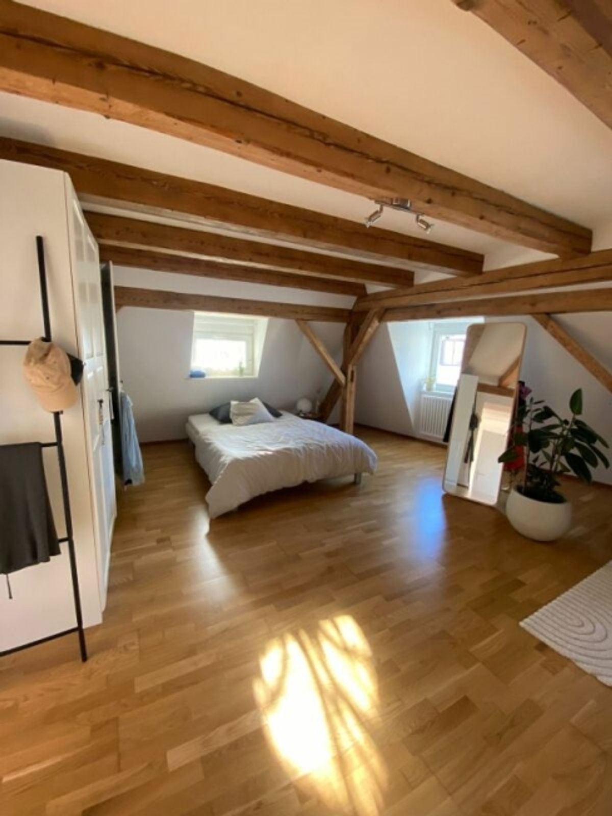 Frisch renovierte 2-Zi.-Maisonette-WG in Altstätten - 0