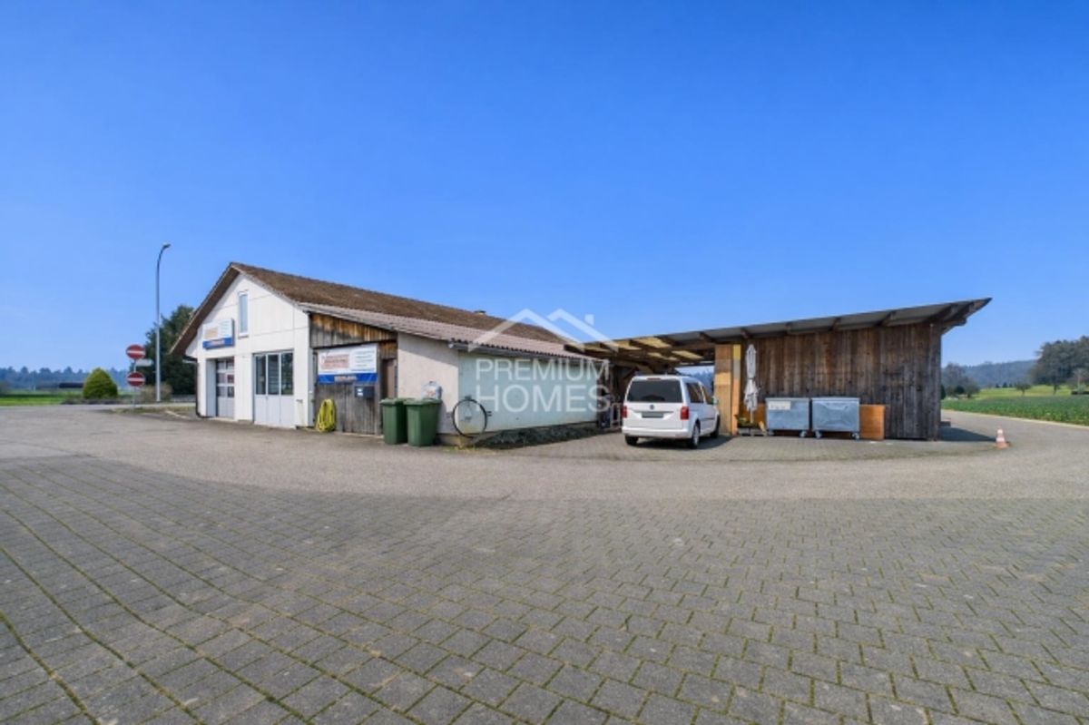 Seltene Kombination aus Gewerbe und Wohnen - 0