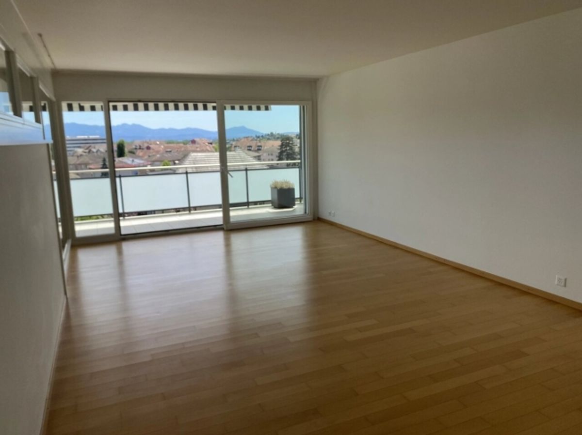 Helle 3,5-Zimmer-Wohnung in Bussigny - 10