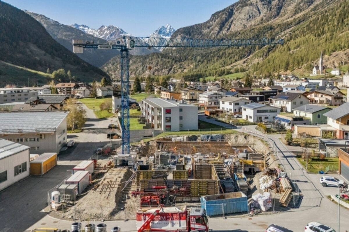 Familienfreundliche 4.5-Zi.-Neubauwohnung an sonniger Lage in Zernez - 1