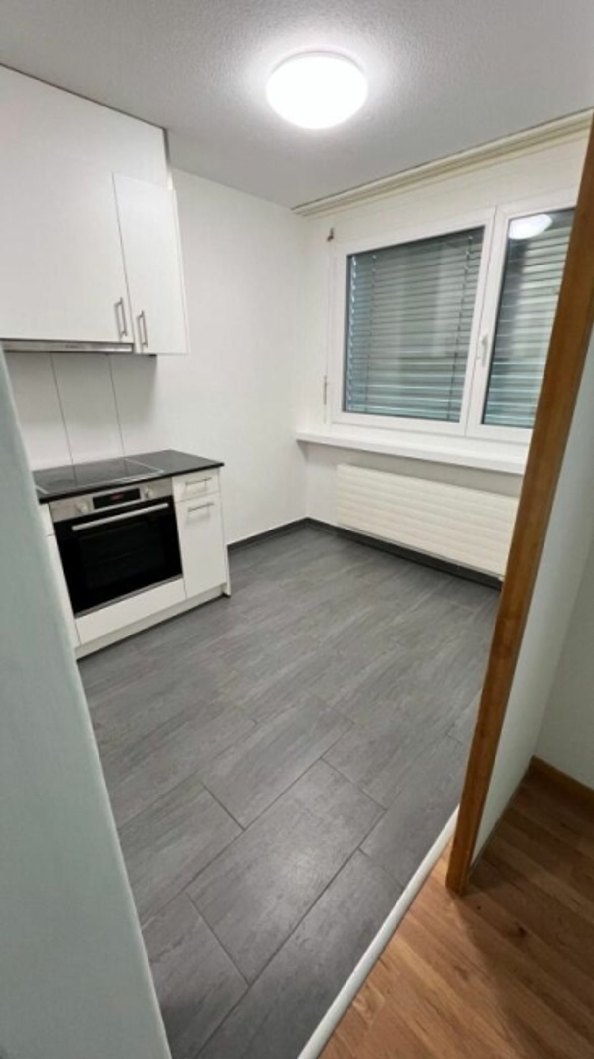 schöne 4 1/2 Zimmer Wohnung - 6