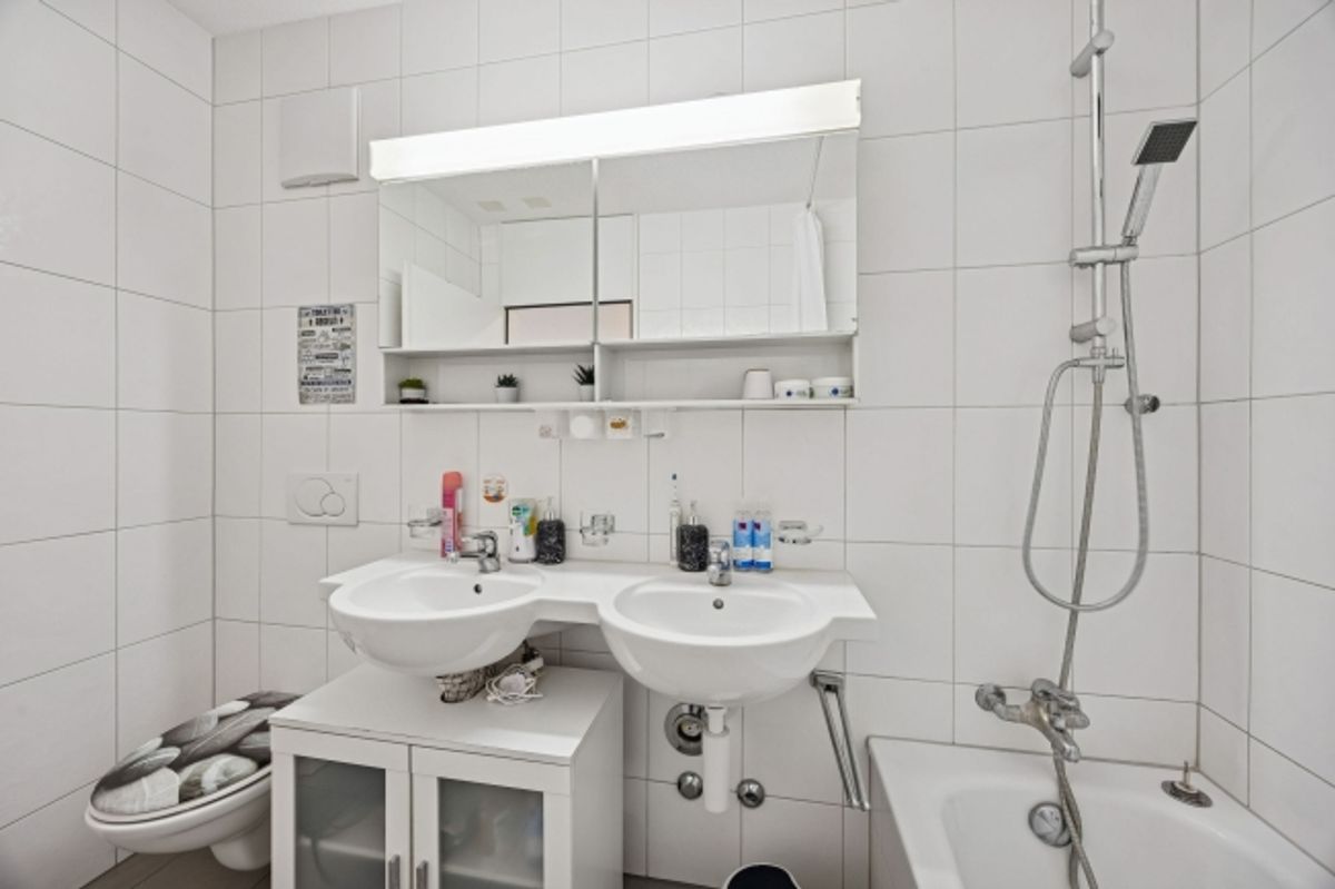 Moderne 3-Zimmer-Eigentumswohnung mit grosser Terrasse und Lift in Trimbach - 7