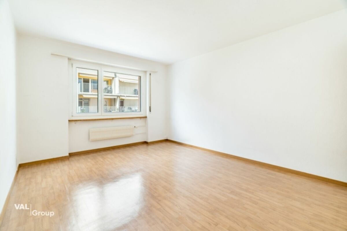 Zentrale 3.5-Zimmer-Wohnung mit Balkon in Visp - 9