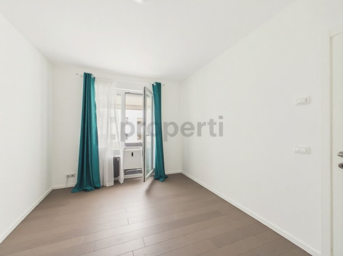 Elegante appartamento di 4.5 locali a Bellinzona con terrazza di 30 mq - 4