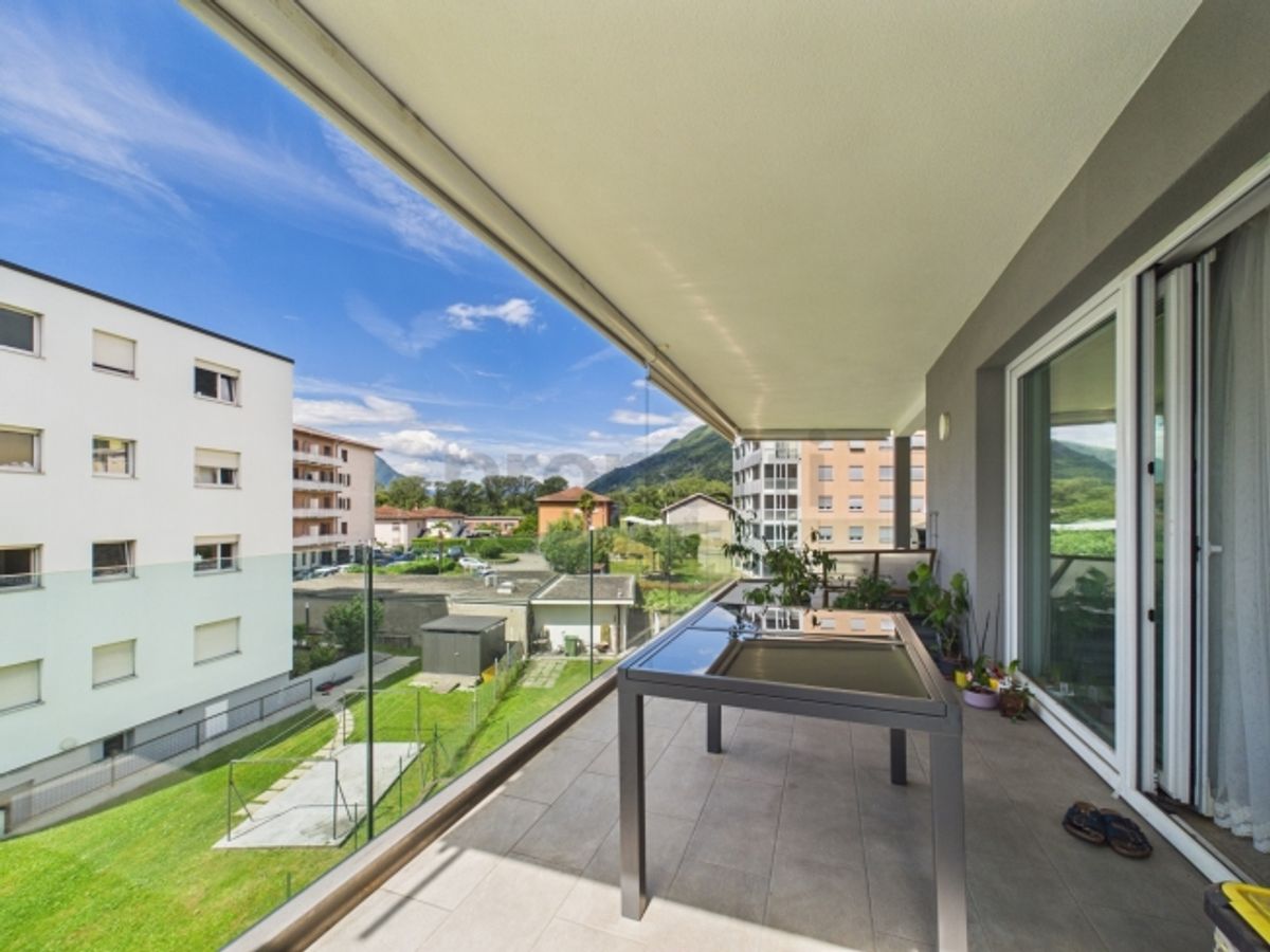 Elegante appartamento di 4.5 locali a Bellinzona con terrazza di 30 mq - 8