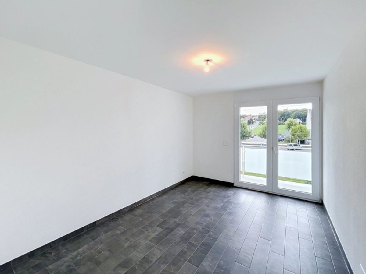 Geräumige Villa mit 5,5 Zimmern und Terrasse und Garten - 11